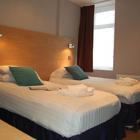 Bed and Breakfast The Dragonfly à Blackpool Extérieur photo