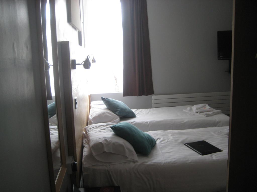 Bed and Breakfast The Dragonfly à Blackpool Chambre photo